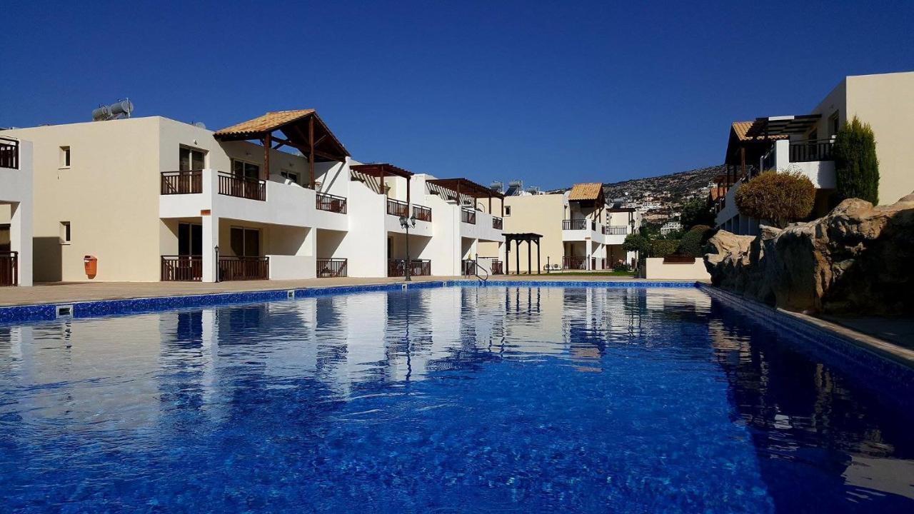Ground Floor One Bedroom Apartment, Vanessa Complex Peyia Bagian luar foto