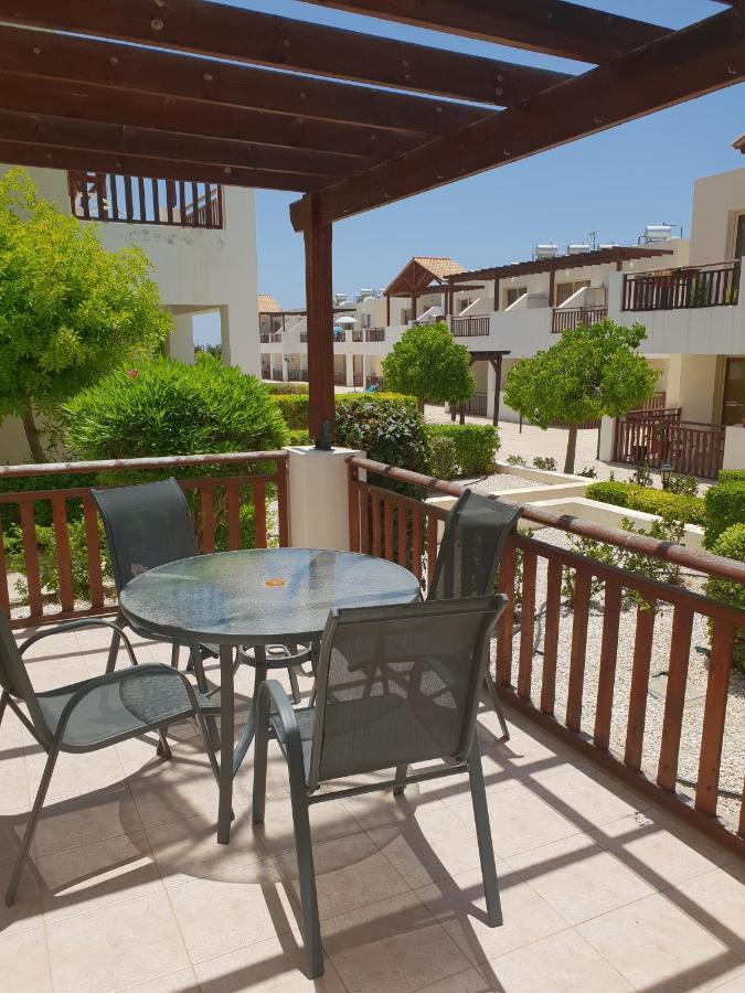 Ground Floor One Bedroom Apartment, Vanessa Complex Peyia Bagian luar foto